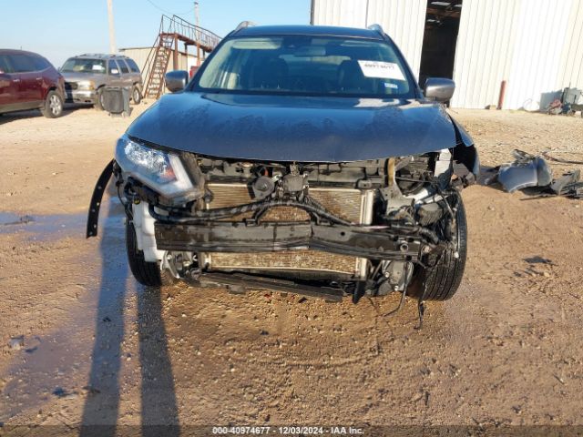 JN8AT2MTXLW031449 Nissan Rogue S Fwd