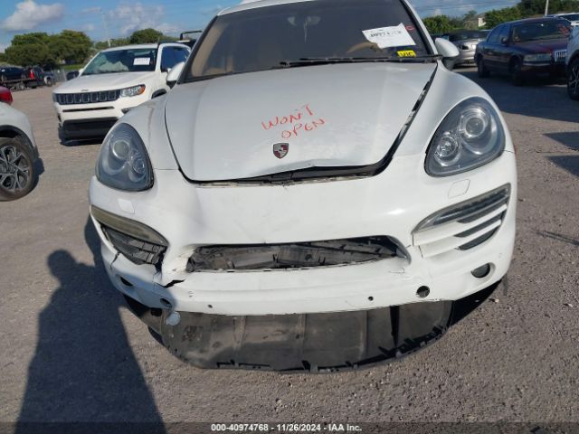 WP1AA2A28ELA00409 Porsche Cayenne
