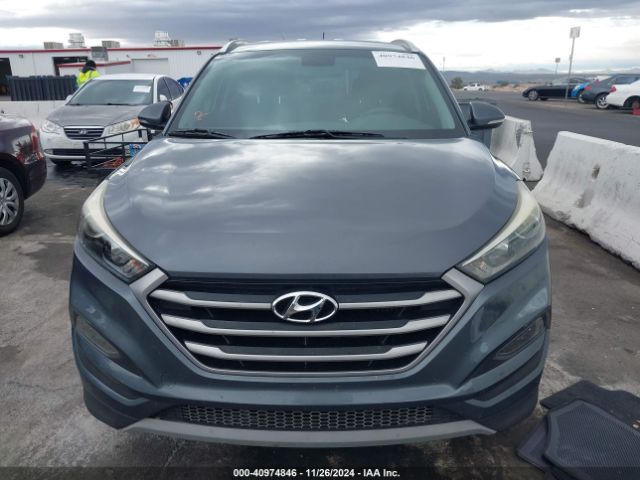 KM8J3CA21HU459986 Hyundai Tucson Sport