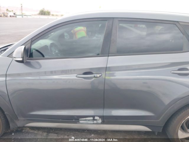 KM8J3CA21HU459986 Hyundai Tucson Sport