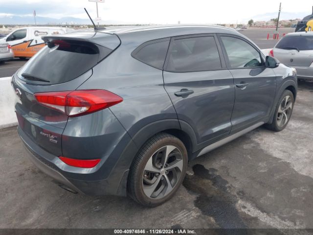 KM8J3CA21HU459986 Hyundai Tucson Sport