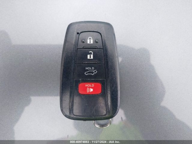 2T3A1RFV2KW055654 Toyota Rav4 Xle Premium
