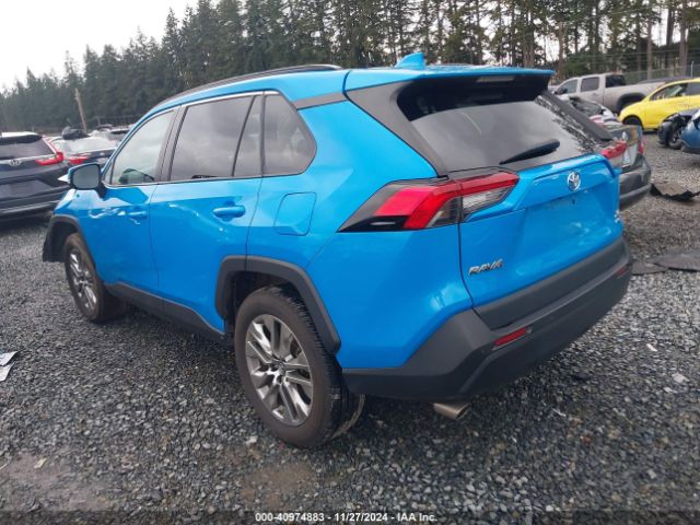 2T3A1RFV2KW055654 Toyota Rav4 Xle Premium