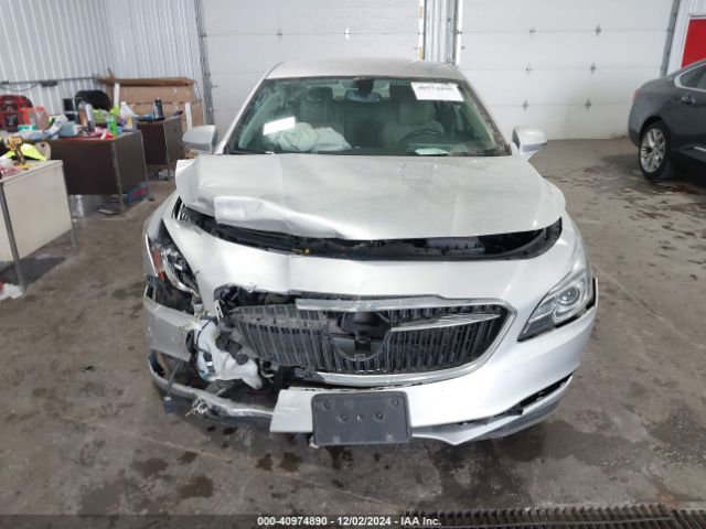1G4ZP5SS8HU203765 Buick Lacrosse Essence