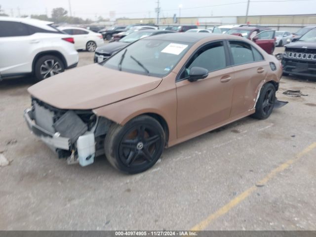 W1K3G4FB3LJ211352 Mercedes-Benz A 220 4matic