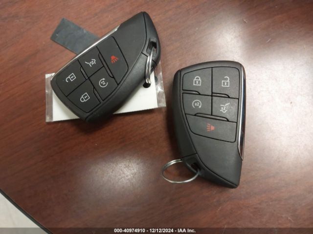3GN7DRRR6RS270212 Chevrolet x0c+ec3