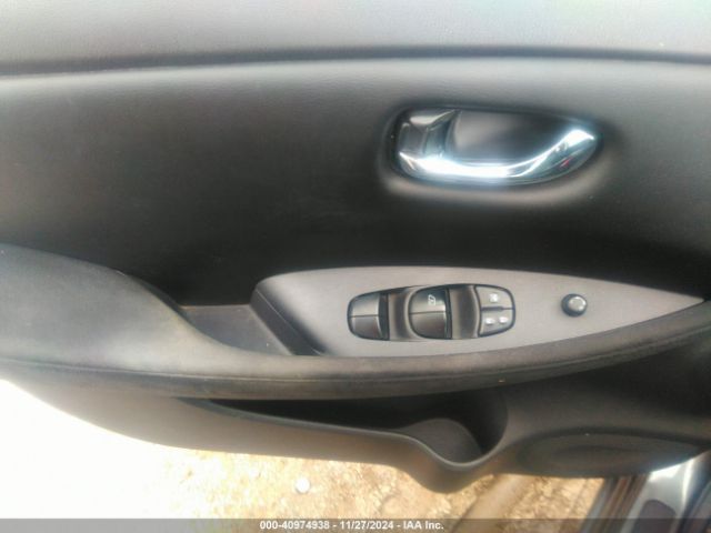 1N4AZ0CP9FC312950 Nissan LEAF S