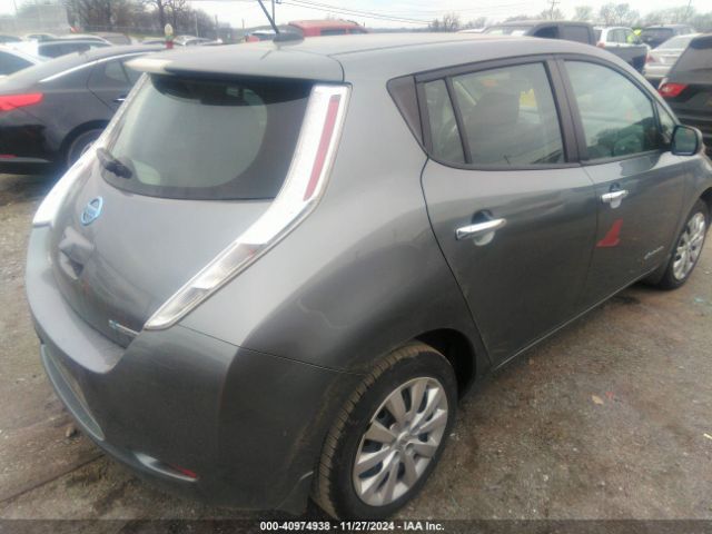 1N4AZ0CP9FC312950 Nissan LEAF S