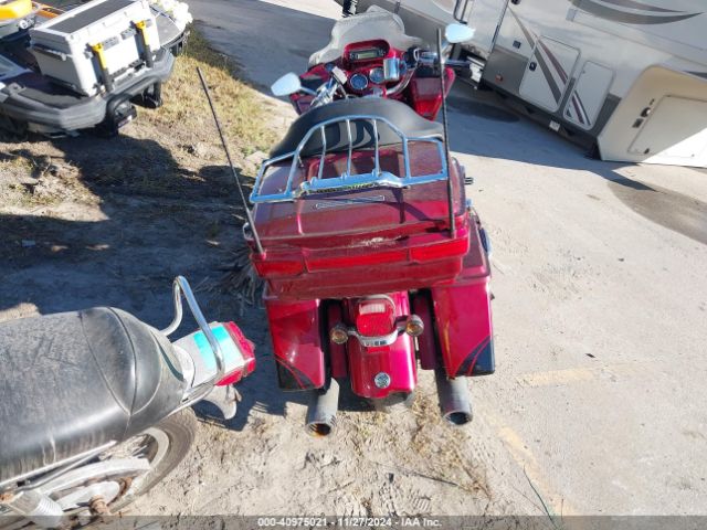 2011 HARLEY-DAVIDSON FLTRUSE 1HD1TA81XBB958471 Photo 5