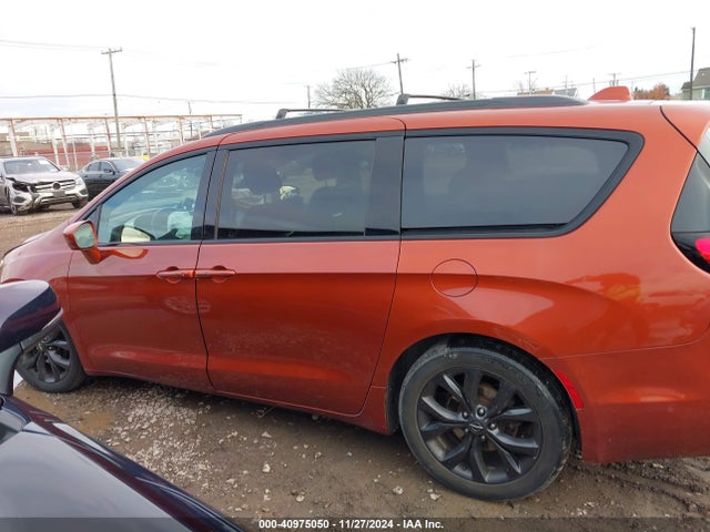 Chrysler Pacifica Touring L Plus 2018 2C4RC1EG0JR204346 Image 14