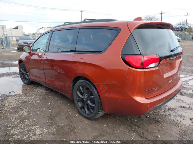 2C4RC1EG0JR204346 Chrysler Pacifica Touring L Plus
