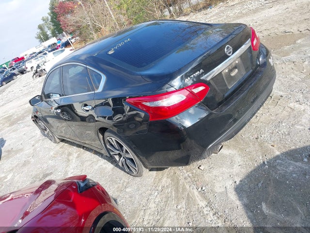 Nissan Altima 2.5 S 2018 1N4AL3AP7JC170144 Image 3