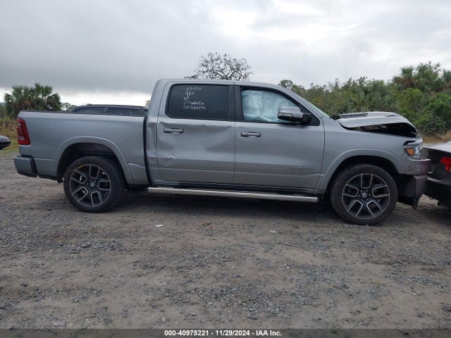 RAM 1500 Laramie  4x4 5'7 Box 2019 1C6SRFJT5KN686530 Image 12