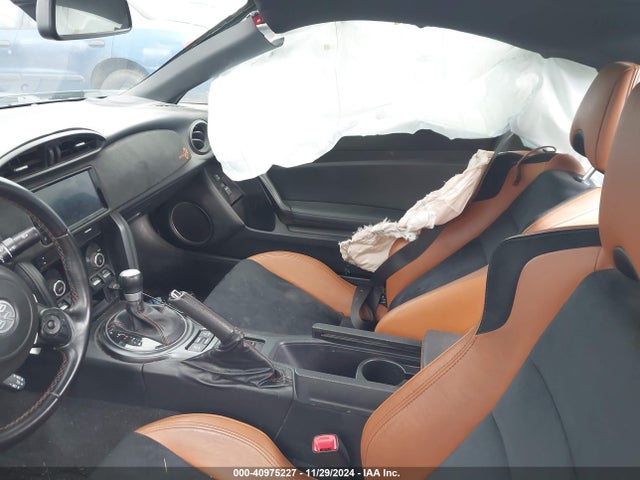 Продажа на аукционе авто 2020 Toyota 86 Hakone Edition, vin: JF1ZNAE15L8750635, номер лота: 40975227