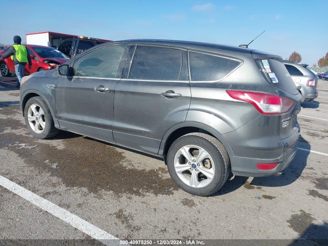 Ford ESCAPE SE 2015 1FMCU9GX4FUB06327 Image 3