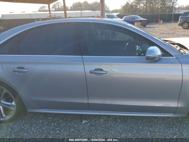 Audi S8 4.0t 2015 WAUK2AFD7FN022783 Image 14