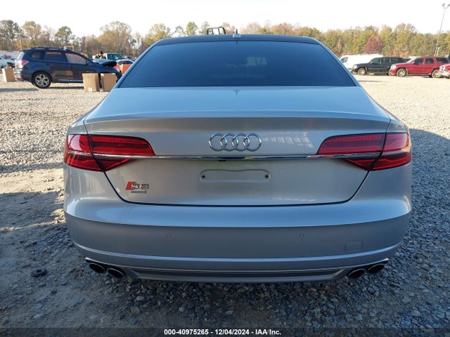 Audi S8 4.0t 2015 WAUK2AFD7FN022783 Image 17