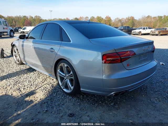 Audi S8 4.0t 2015 WAUK2AFD7FN022783 Image 3
