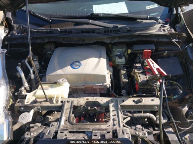 1N4AZ0CP2EC334335 Nissan Leaf Sl