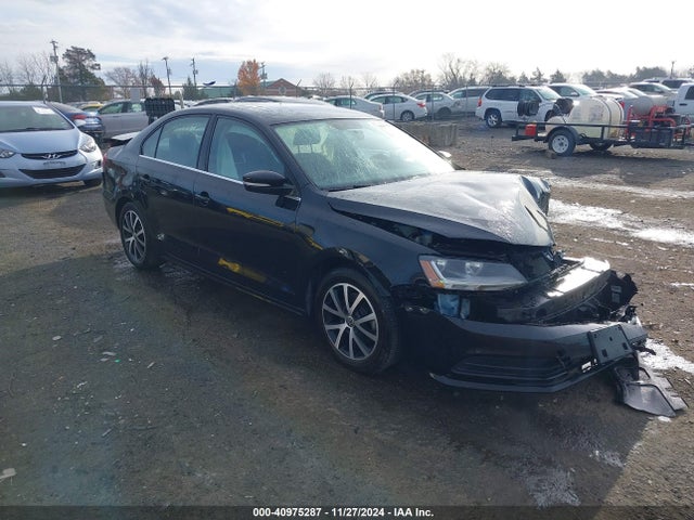 2017 3VWDB7AJ1HM298012 main image