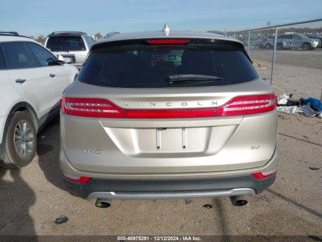 5LMCJ2C93HUL71134 Lincoln MKC SELECT