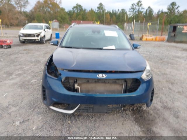 KNDCC3LC8H5037923 KIA NIRO EX