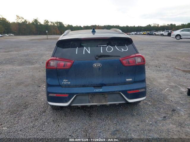 KNDCC3LC8H5037923 KIA NIRO EX