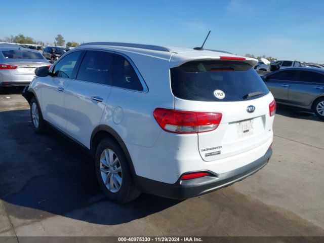 5XYPG4A57HG217076 KIA Sorento 3.3l Lx