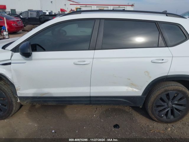 3VV5X7B28RM044140 Volkswagen Taos 1.5t S