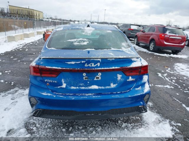 3KPF54AD5PE661433 KIA Forte Gt-line