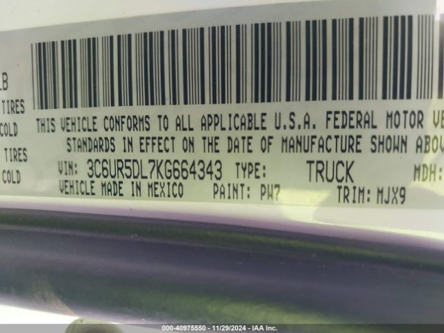 3C6UR5DL7KG664343 RAM 2500 Big Horn  4x4 6'4 Box