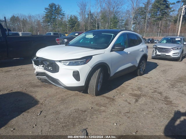 Ford Escape Active 2023 1FMCU9GN8PUA66818 Image 2