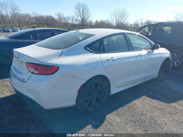 1C3CCCBB3FN564777 Chrysler 200 S