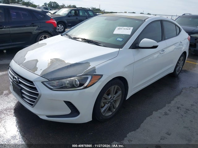 Hyundai ELANTRA SEL 2018 5NPD84LF9JH323548 Image 2