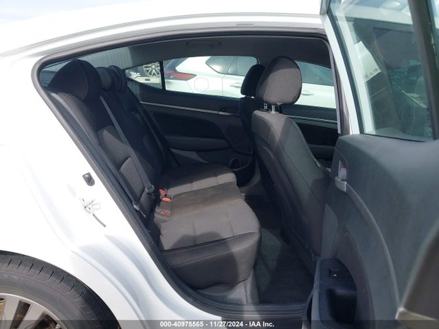 Hyundai ELANTRA SEL 2018 5NPD84LF9JH323548 Image 8