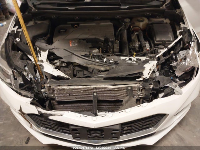 Chevrolet Cruze Ls Auto 2018 1G1BC5SM8J7197143 Image 10