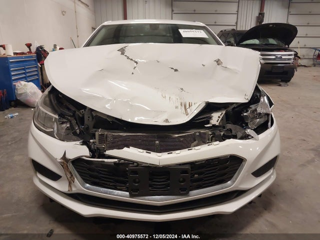 Chevrolet Cruze Ls Auto 2018 1G1BC5SM8J7197143 Image 12