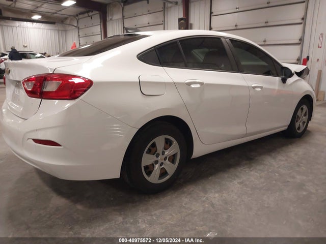 Chevrolet Cruze Ls Auto 2018 1G1BC5SM8J7197143 Image 4