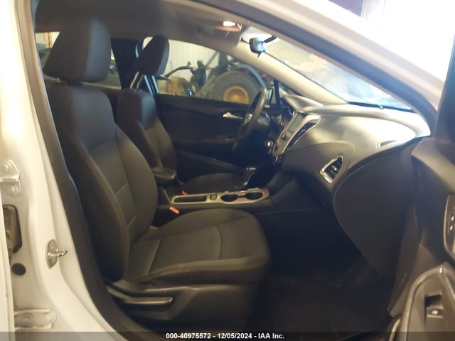 Chevrolet Cruze Ls Auto 2018 1G1BC5SM8J7197143 Image 5