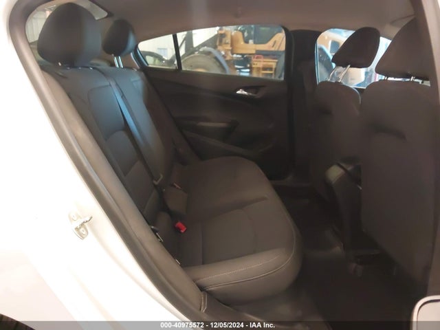 Chevrolet Cruze Ls Auto 2018 1G1BC5SM8J7197143 Image 8