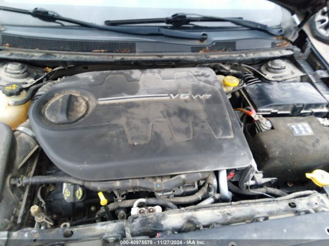1C3CCCEG9FN553709 Chrysler 200 C