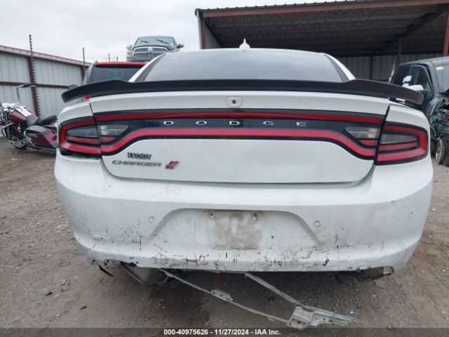 2C3CDXJG9JH231468 Dodge Charger Gt Awd