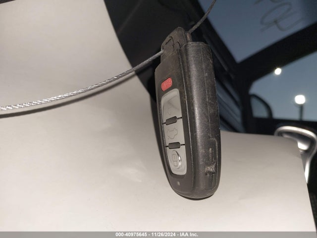2013 AUDI A4 WAUKFAFL9DN015049 Photo 10
