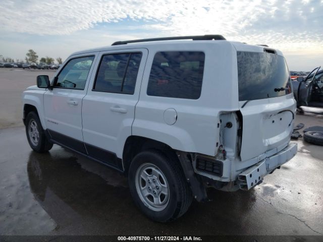 1C4NJPBB0HD121206 Jeep Patriot Sport Fwd