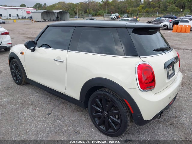 2019 MINI HARDTOP WMWXP5C52K2H31616 Photo 2