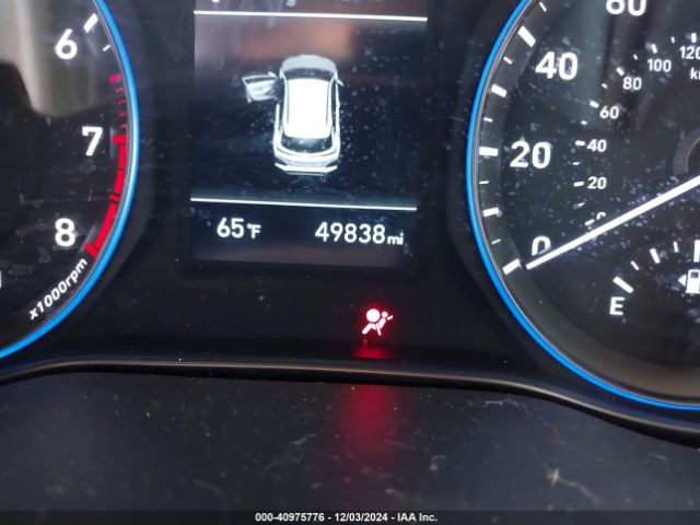 KM8K22AA1JU135516 Hyundai Kona Sel