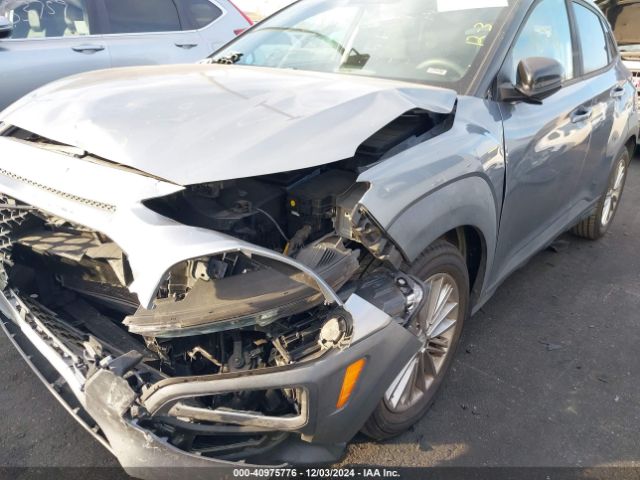 KM8K22AA1JU135516 Hyundai Kona Sel