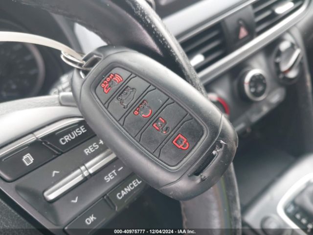 KM8K62AAXKU246748 Hyundai Kona Sel
