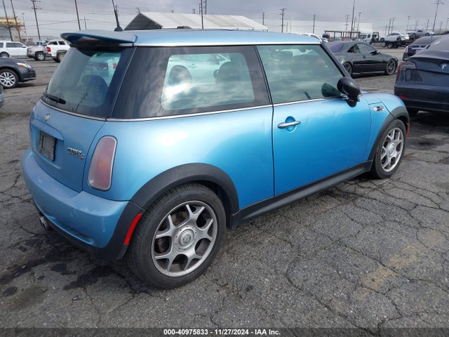 2004 MINI COOPER S WMWRE33424TD83534 Photo 3