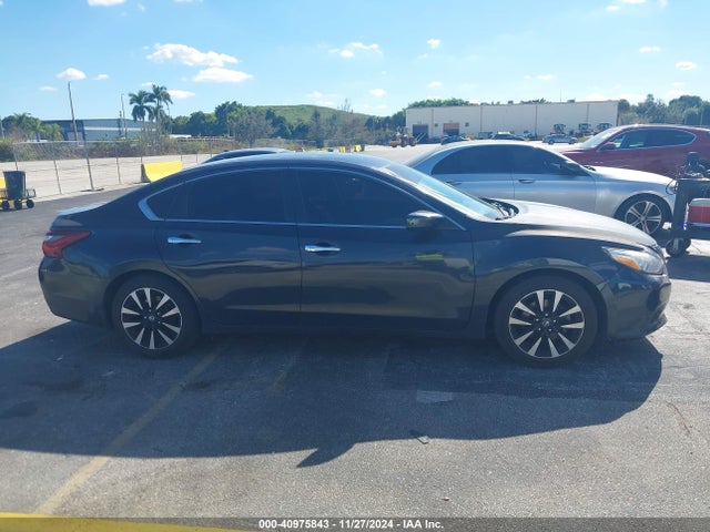 Nissan Altima 2.5 Sv 2018 1N4AL3AP7JC263133 Image 13